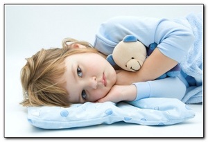 esli-rebenok-ne-hochet-spaty-odin