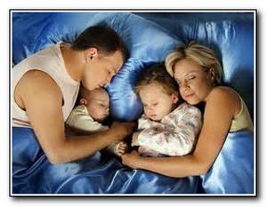 двуспальные кровати