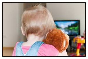rebenok-i-televizor